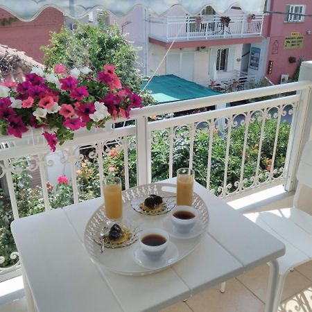 Stratis Summertime Apartment Ліменас Екстер'єр фото